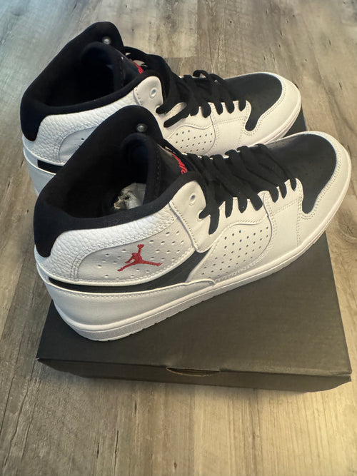 Nike Air Jordan Access