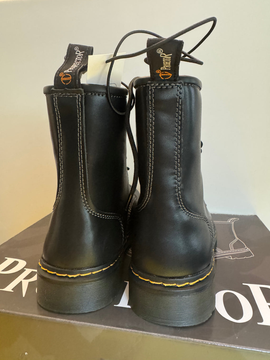 Prospector Boots 3M Thinsulate Lace-up Ankle Water Resistant Unisex 7W/5M